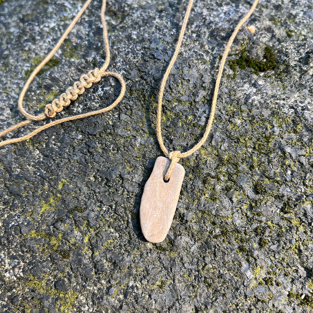 "Szum Potoku" - Naszyjnik z Kamieni Podróżnych